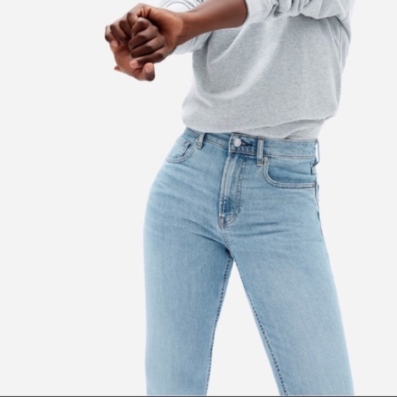 EVERLANE | 25 CHEEKY HIGH RISE DENIM JEANS - Picture 5 of 11